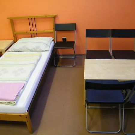 Hostel Zrinyi