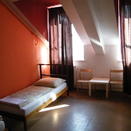 Hostel Zrinyi