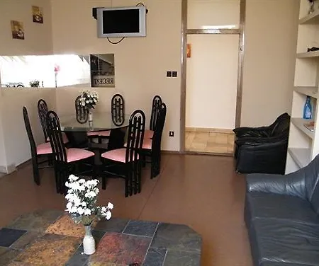 Zrinyi Hostel