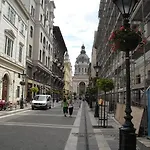 Zrinyi Hostel Budapest