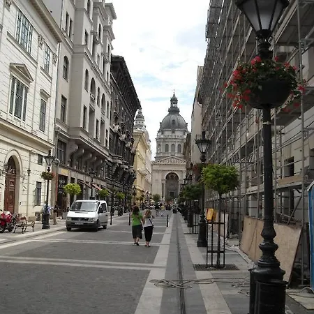 Zrinyi Albergue Budapeste